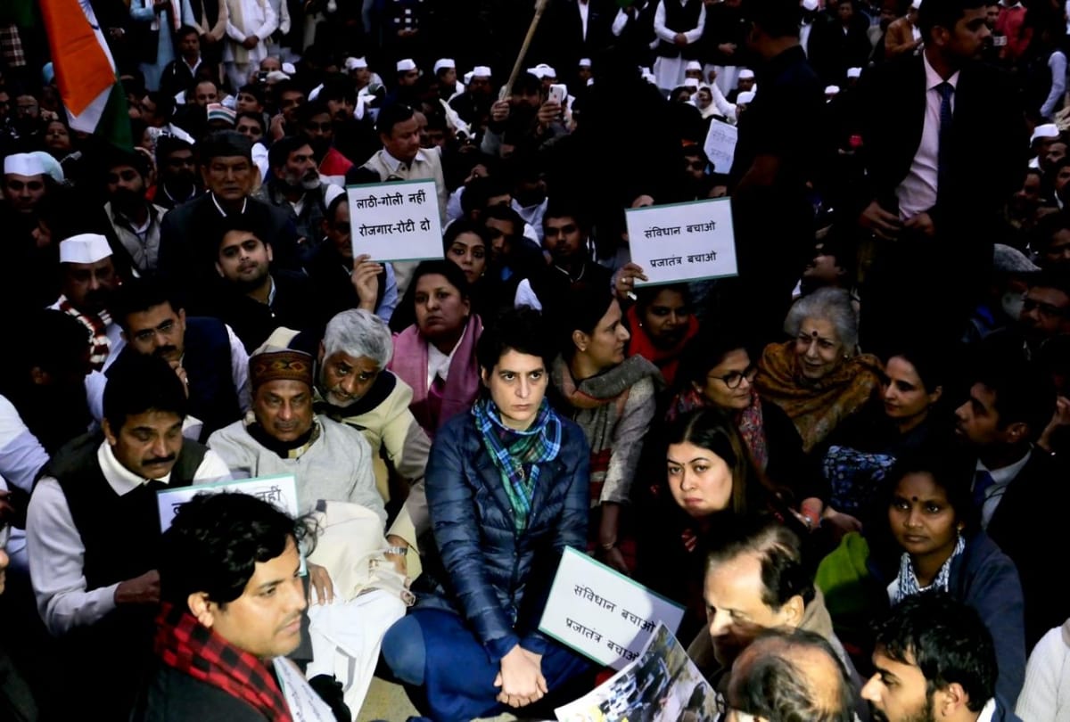 Congress plans two-hour strike at India Gate on Monday influenced public