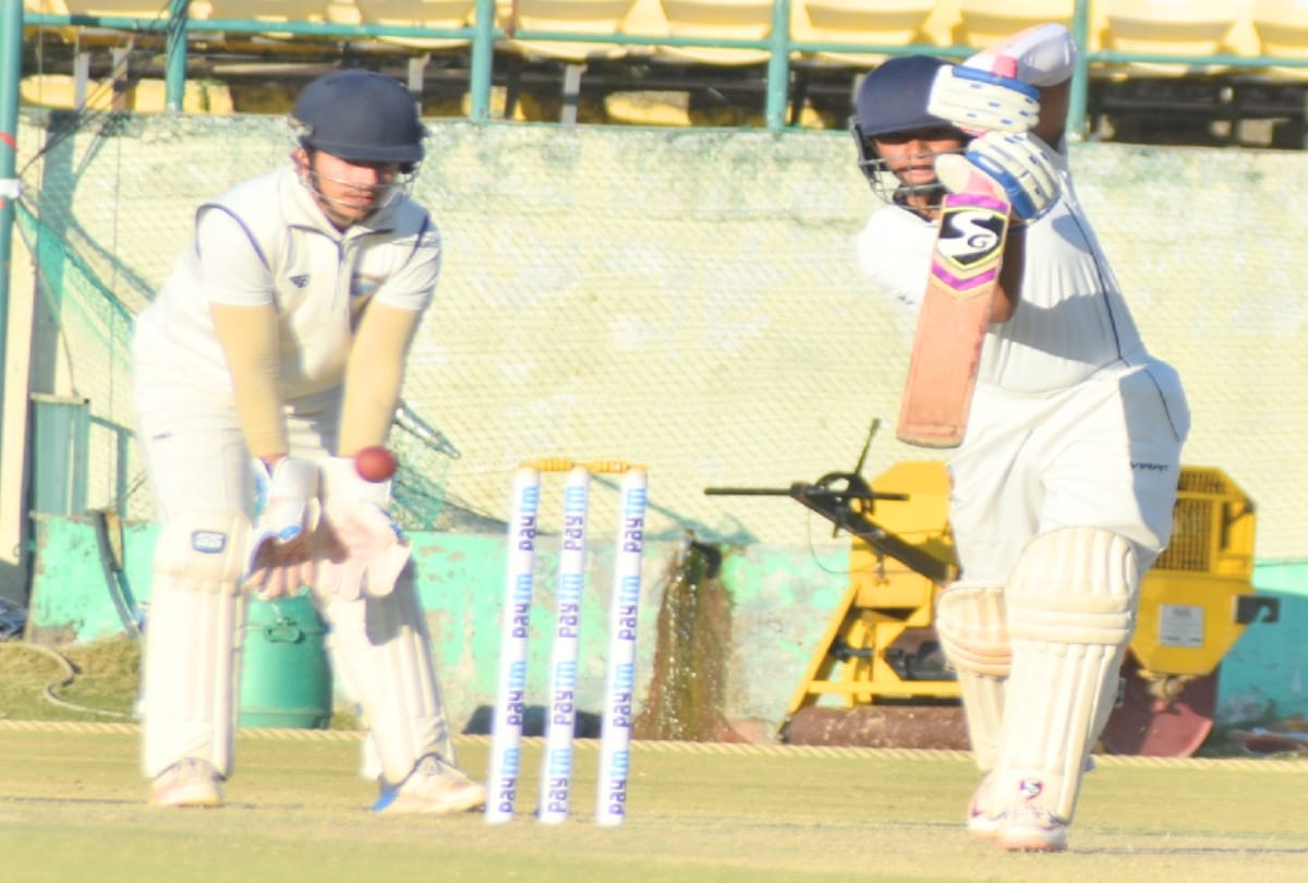 Vijay Merchant Trophy: Mumbai scored 188 runs, batsmen got second day