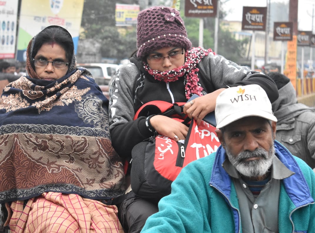 weather latest update gorakhpur, winter starts at gorakhpur