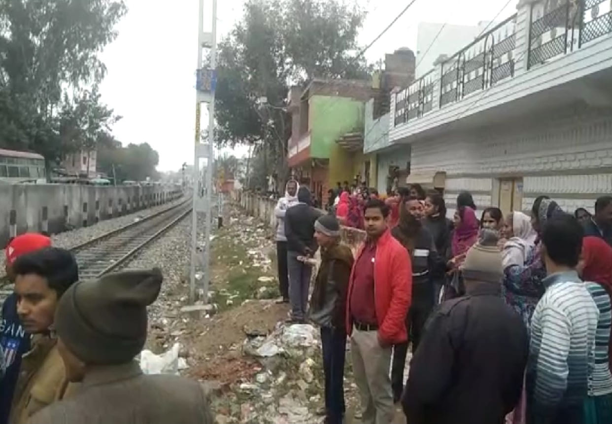 Inspector's son died due to being hit by train in farrukhabad