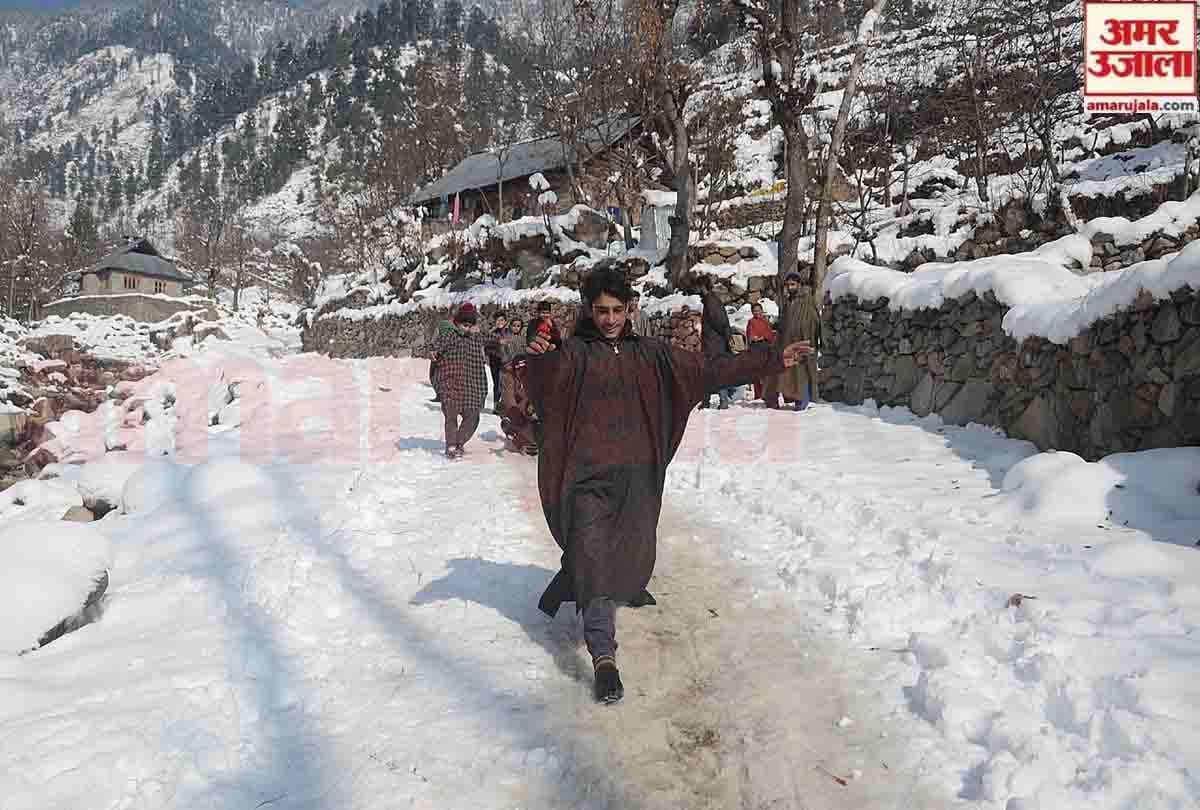Jammu Kashmir after Heavy rain and snowfall, highway Closed For Traffic Due To Snowfall