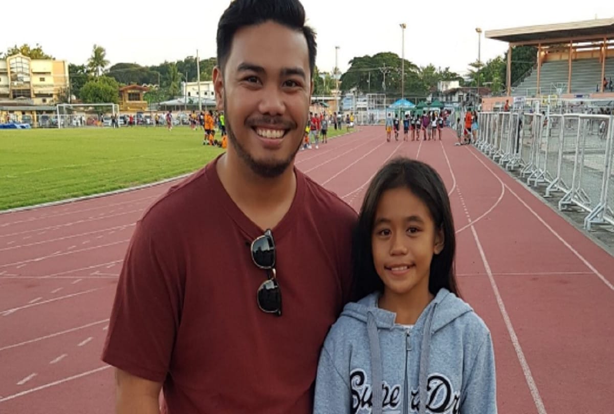 11 year old girl wins three gold medals with just bandages on her feet in Philippines