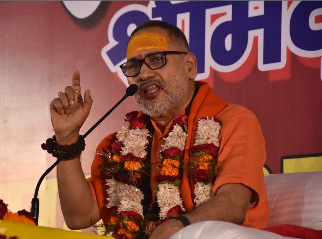 Swami Akhandanand Bhagwat Katha day 5 organise bhaiya ji daal bhaat parivar gorakhpur