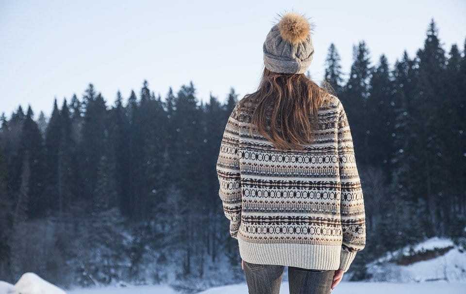 winter fashion tips match right pair of woolen clothes to look stylish