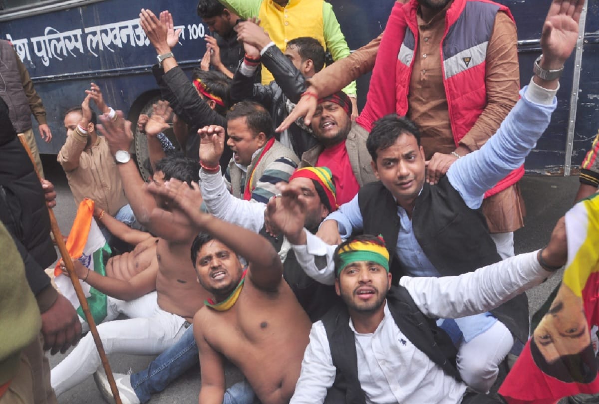 Shivpal Yadav Pragatisheel Samajwadi Party workers protest over CAA in Lucknow, UP