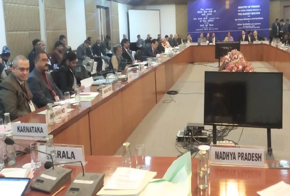 Rs 1400 crore sought in 58 budget for NH, Bikram calls on Nirmala Sitharaman