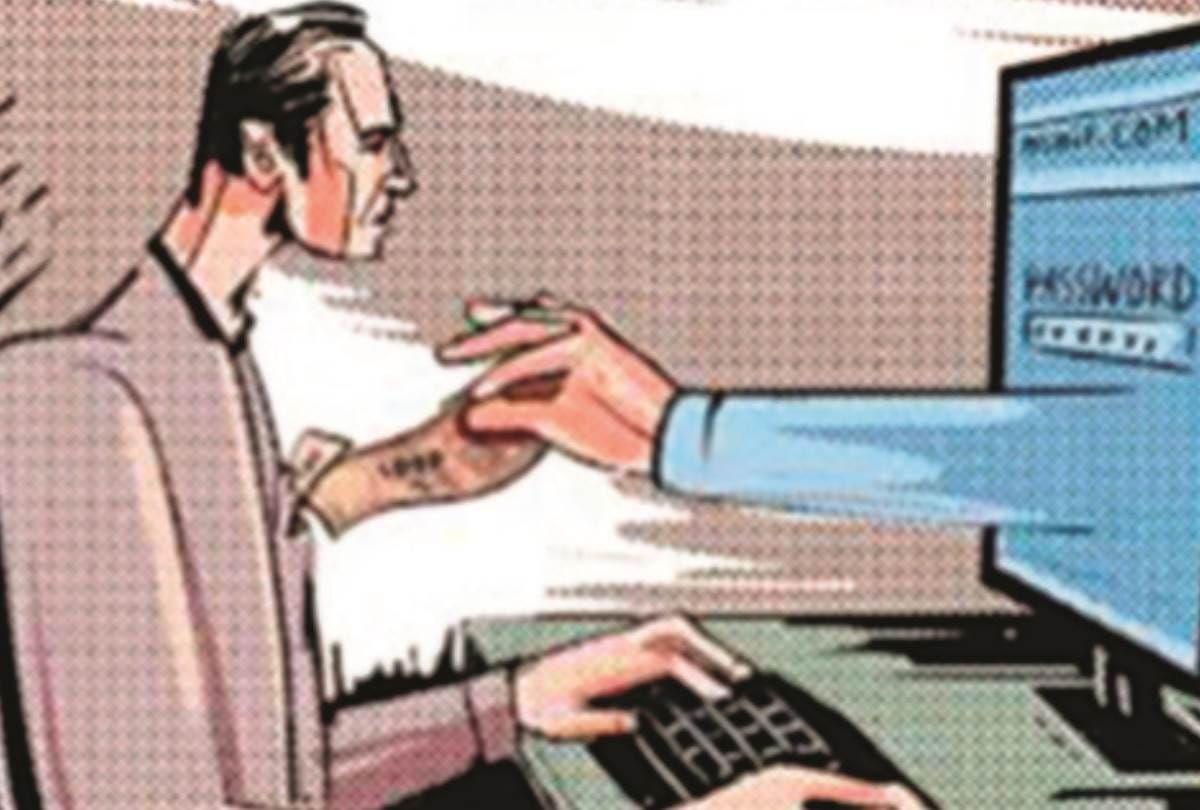 Cyber Criminals Transfer Money In Five Account And E Wallet