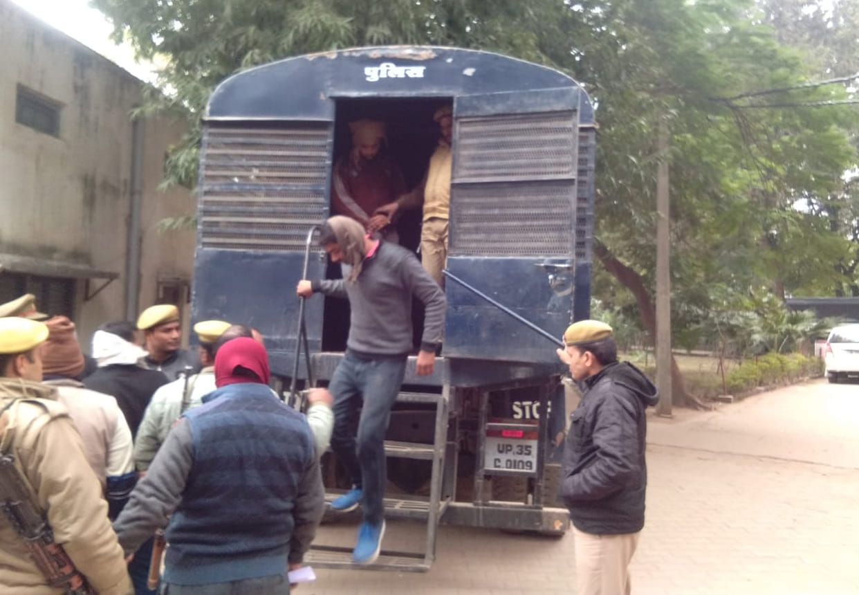 Police remand Jewelry recovered at instance of the miscreants in mainpuri crime news