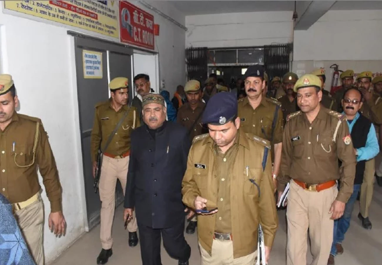 unnao misdeed case, victim had taken kerosene from ajgain