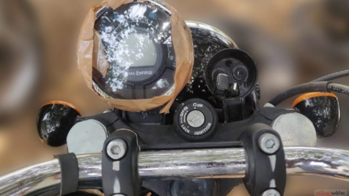 Whats the Different between Royal Enfield Meteor 350 and Thunderbird 350X