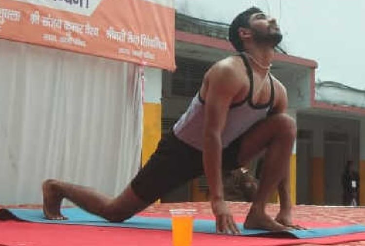 Sandeep Arya Creats New World Record of Surya Namaskar