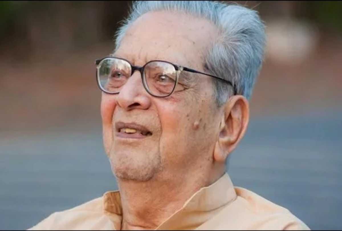 pm narendra modi to rishi kapoor pay tribute to actror shriram lagoo