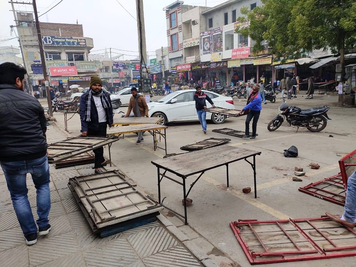 municipal council removed incroachement from market, fatehabad