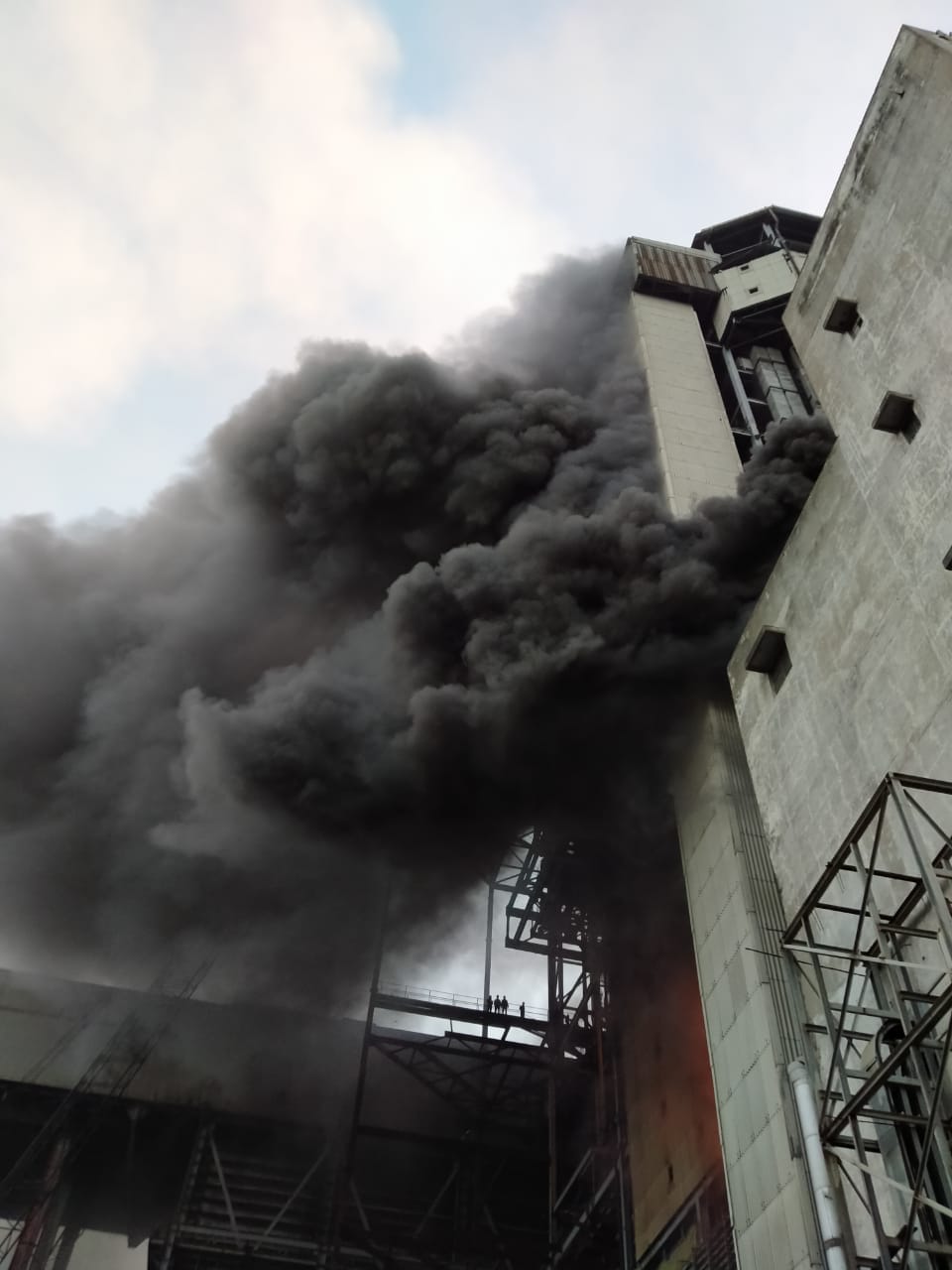 Sonbhadra: Fire breaks out in fifth unit of Anpara Thermal Project