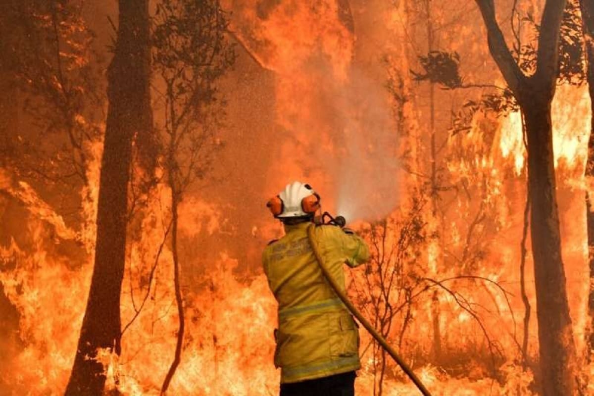 Australia: People are asked to evacuate due to rising temperatures