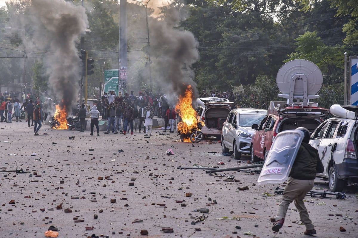 CAB protest update: agitation in Lucknow, Delhi, Mumbai, one killed