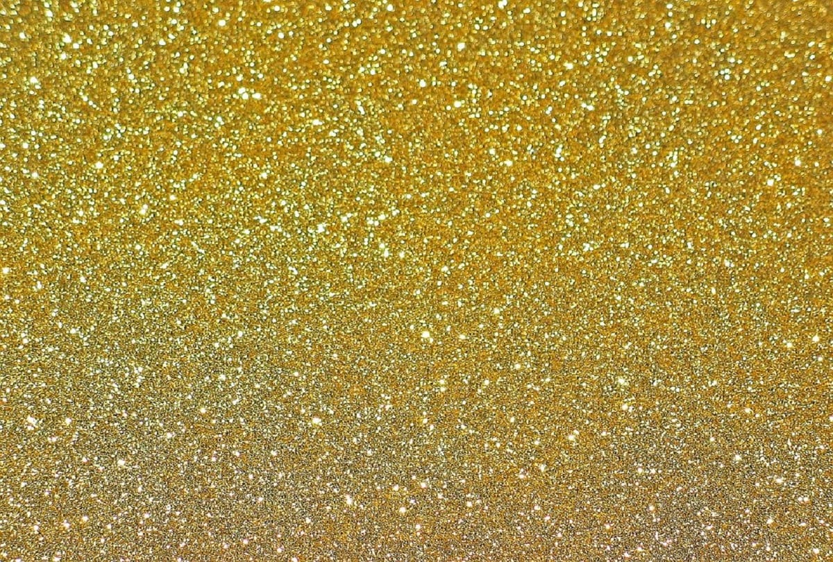 scientists made 18 carat gold through plastic but Weight Up to 10 Times Less than original gold