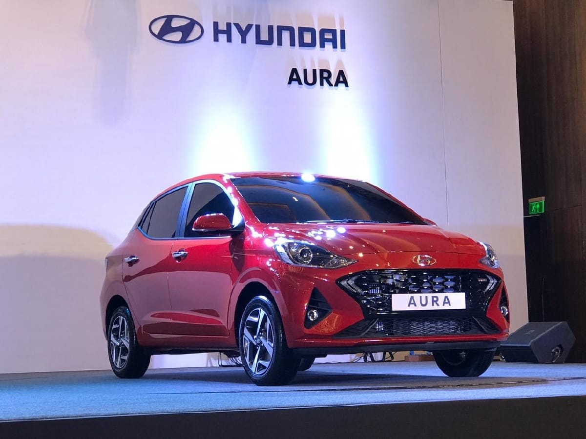 hyundai aura launch hyundai aura specifications and price hyundai aura booking online