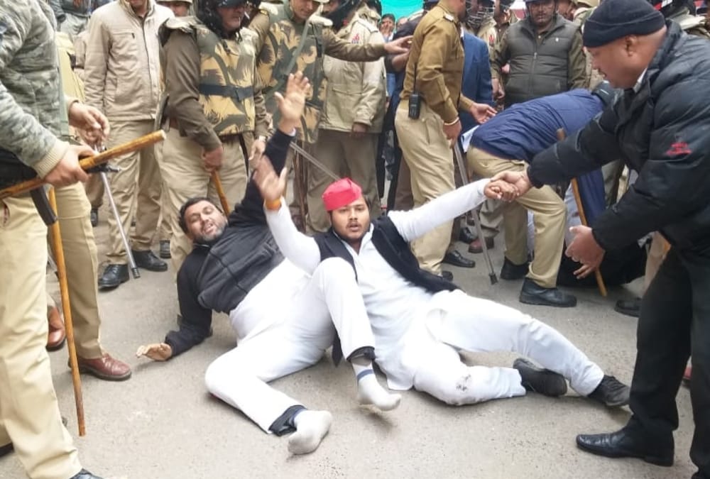 Violence and fire during protest against CAA and NRC in Lucknow.