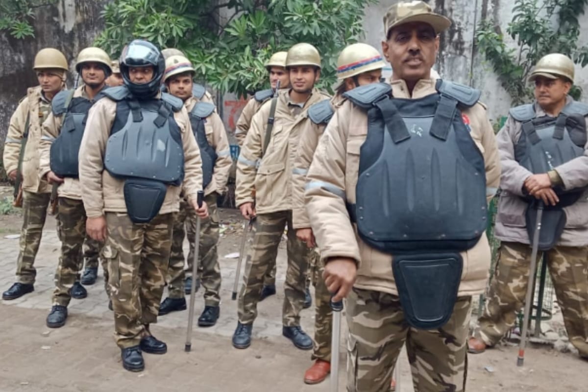 CAA Protest, High alert in Meerut, police RAF and pac deployed in sensitive areas