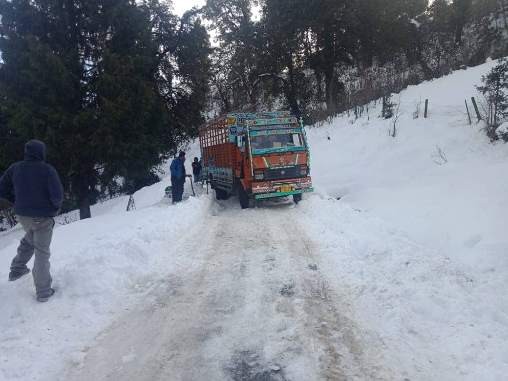 uttarakhand weather today cold day conditions and cold wave