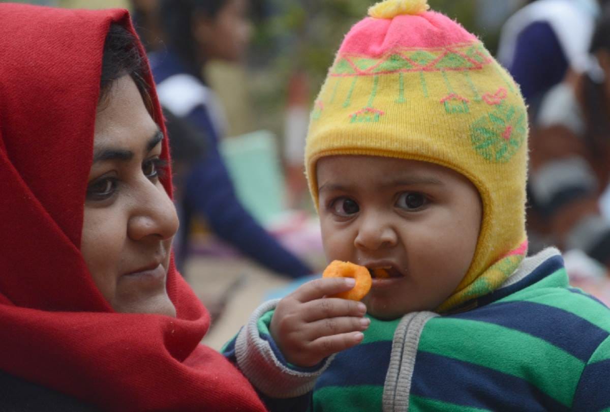 weather update: shivering cold, temperature go down in lucknow