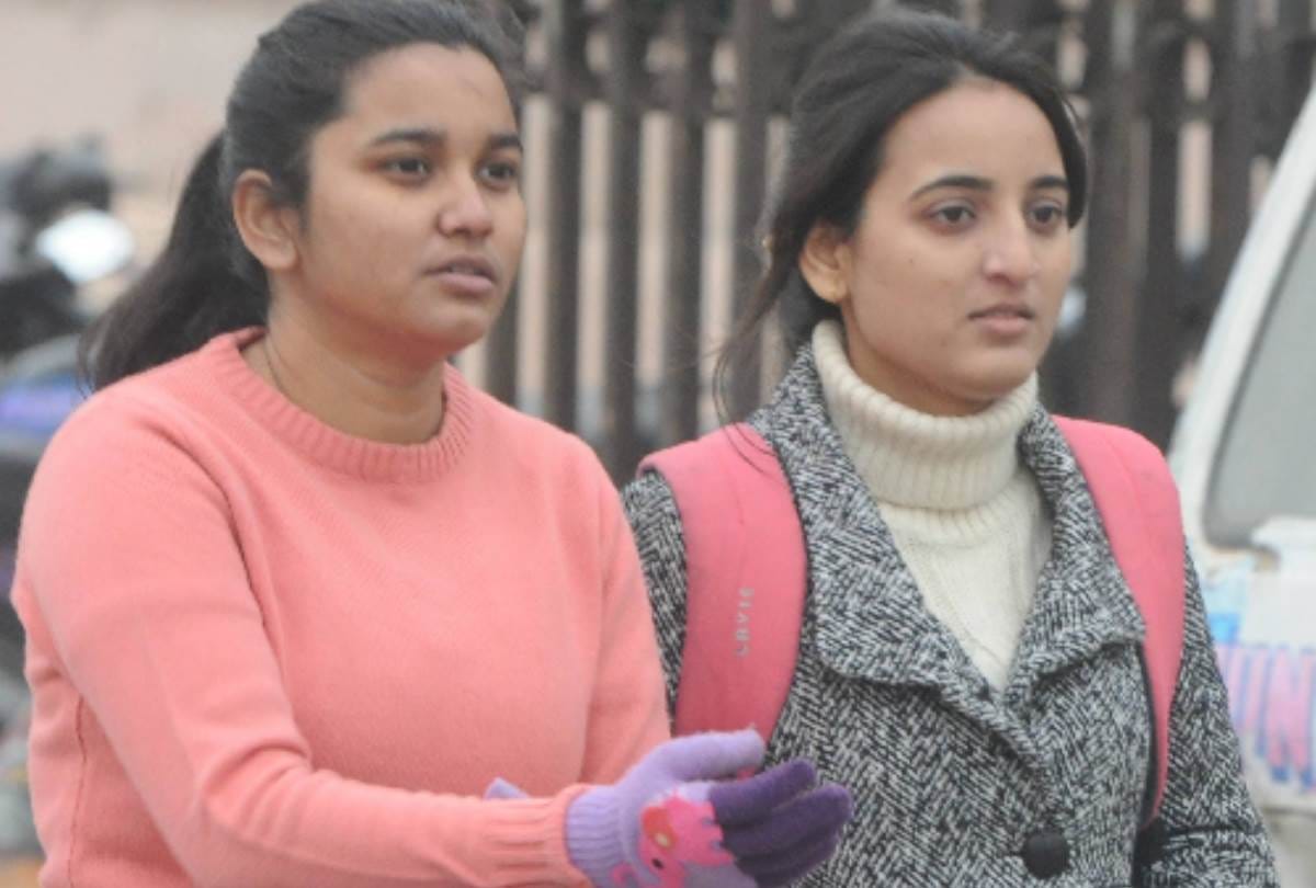 minimum temperature reached 5.1 degree celsius in lucknow