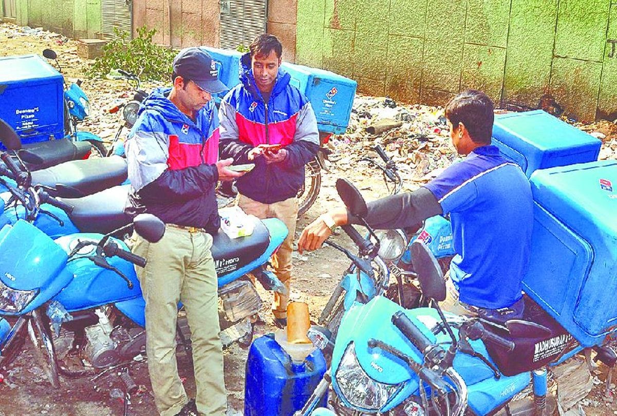Internet services to remain suspended till tomorrow due to caa protests in agra