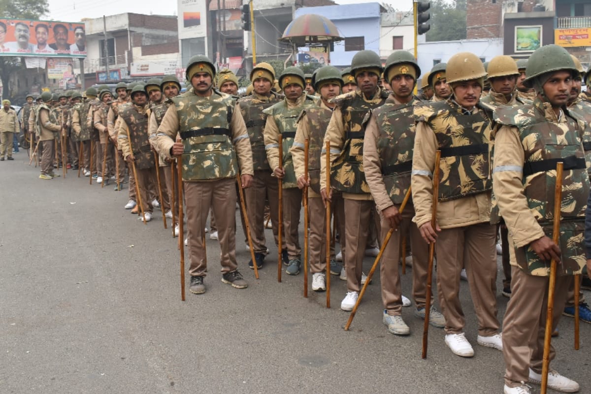 CAA Protest, High alert in Meerut, police RAF and pac deployed in sensitive areas