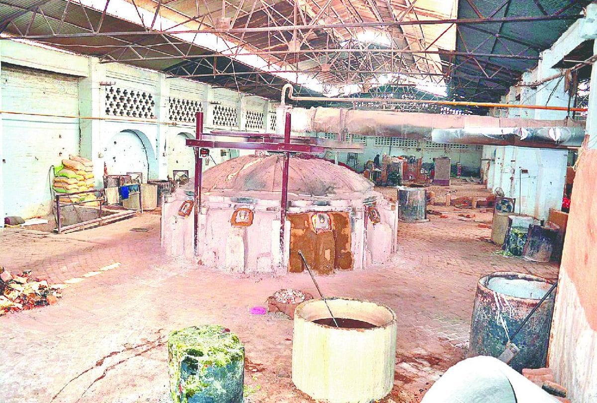 CAA Protests glass factories closed in firozabad after violence
