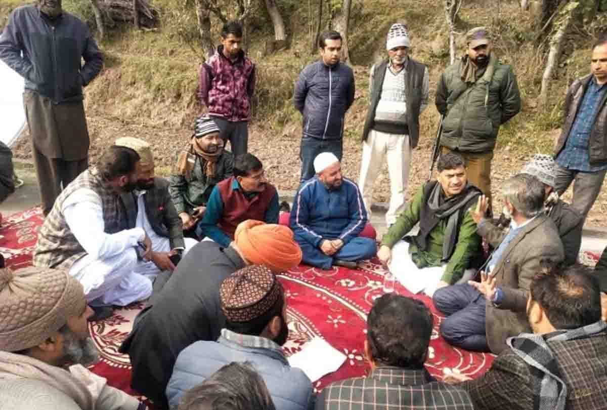 political news, MP Jugal Kishore held a meeting with party workers