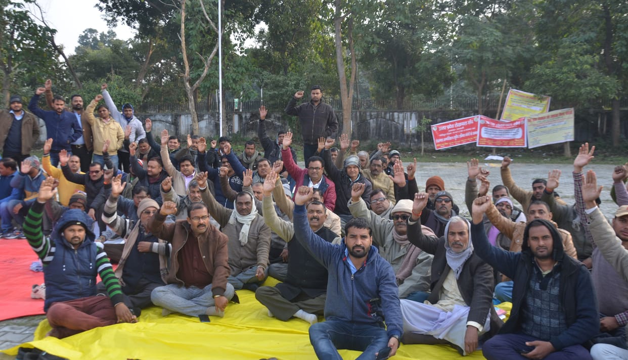 Lekhpalas protested by boycotting work