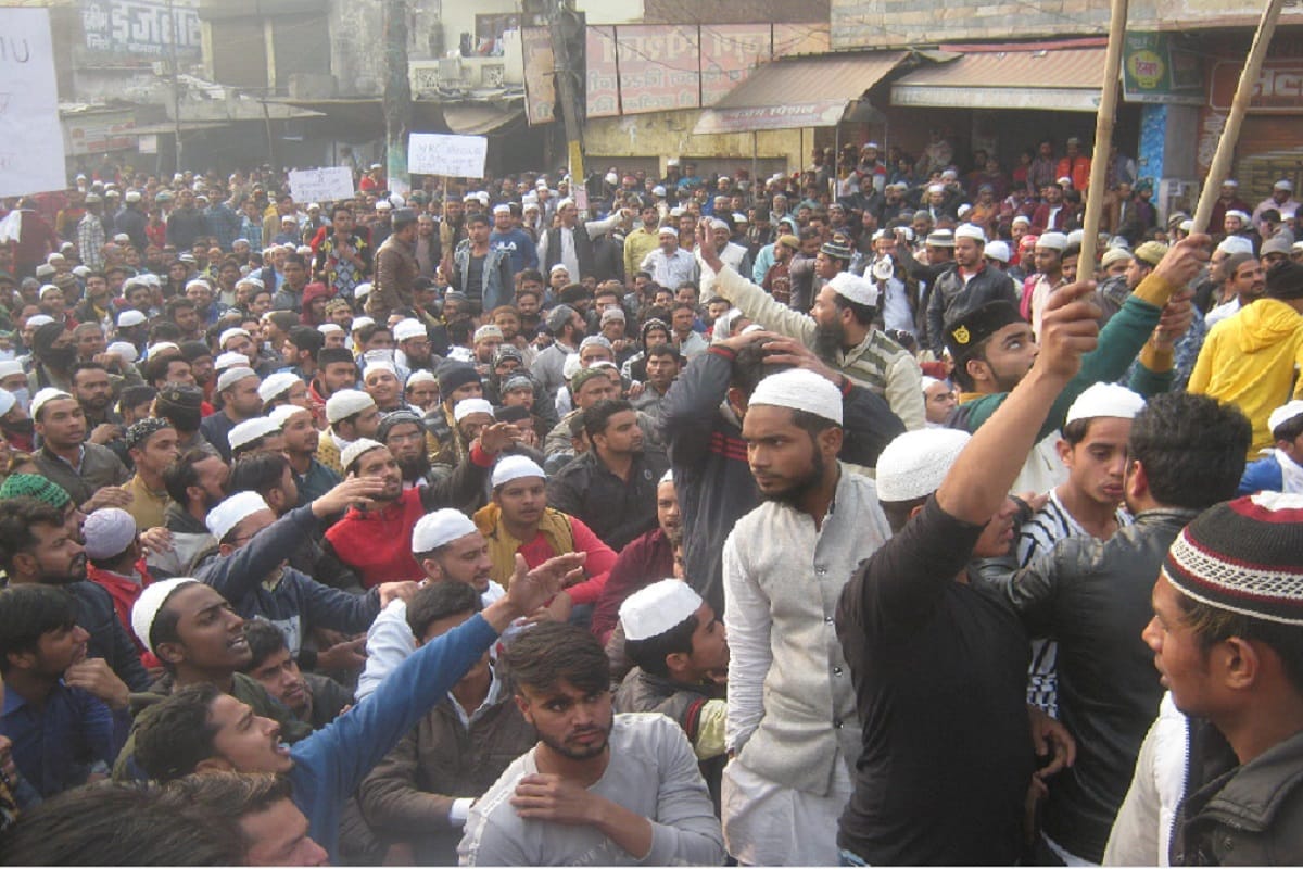 Citizenship Amendment Act, fierce protest in Meerut and Muzaffarnagar, many peoples injured