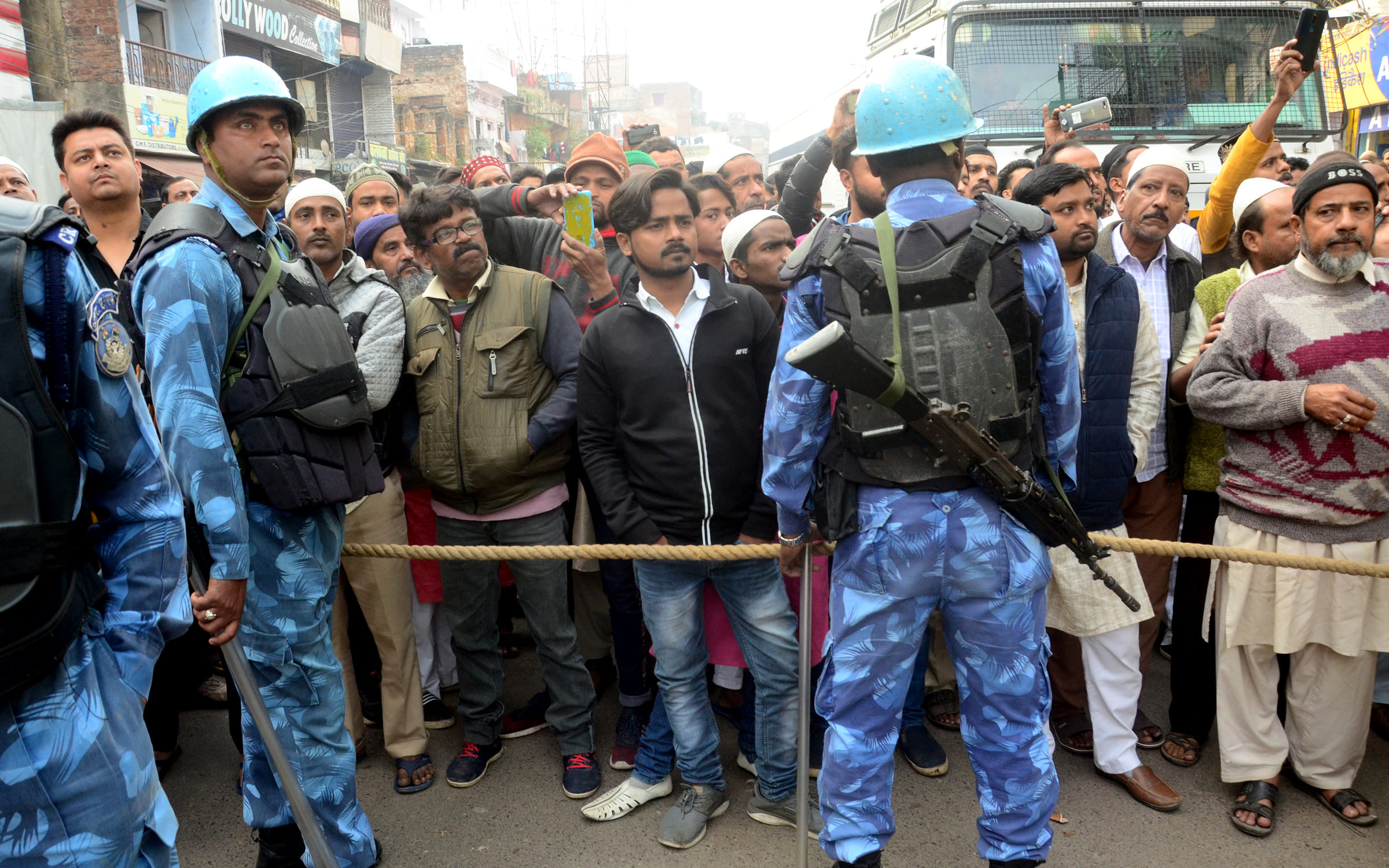 Delhi Gate voilence against CAA protest many innocents arrested says eye witnesses
