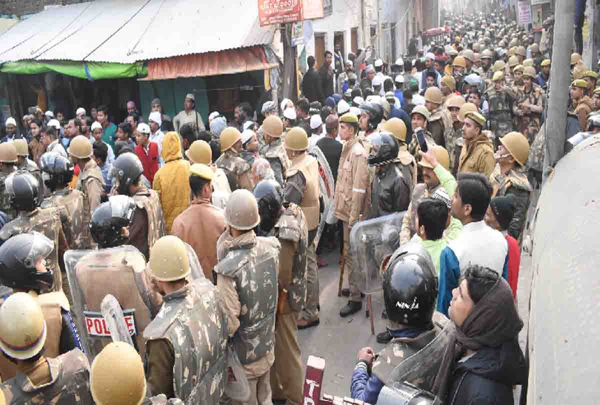 protest against citizenship act in unnao