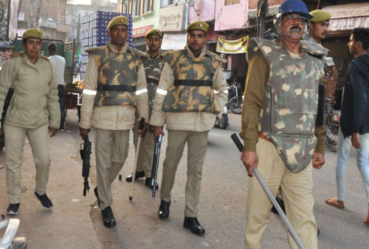 Mobile Internet services closed today in Agra City