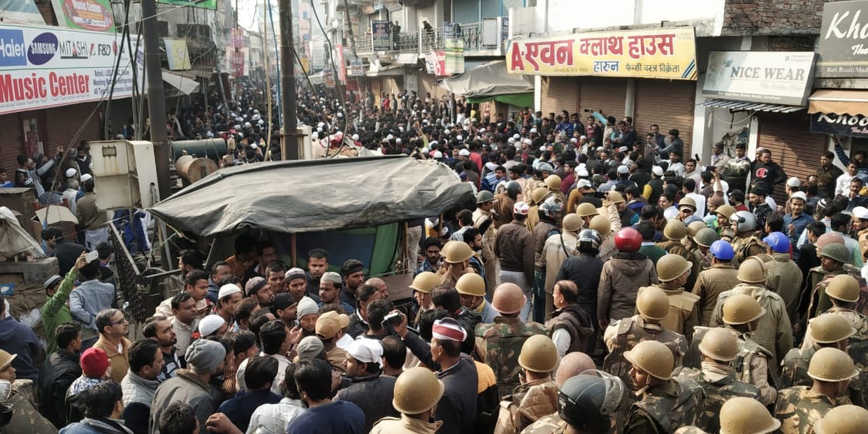 CAA Protesters sang National anthem in Gonda, Lucknow