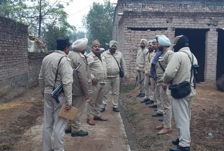 Police conducts search operations in Pathankot and Gurdaspur of Punjab