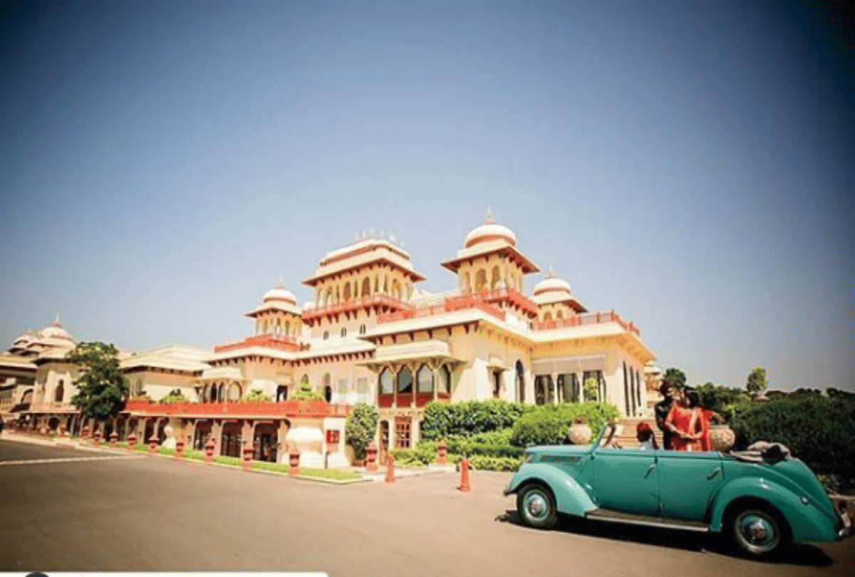 India most expensive hotel spread over 48 acres know about the details and price