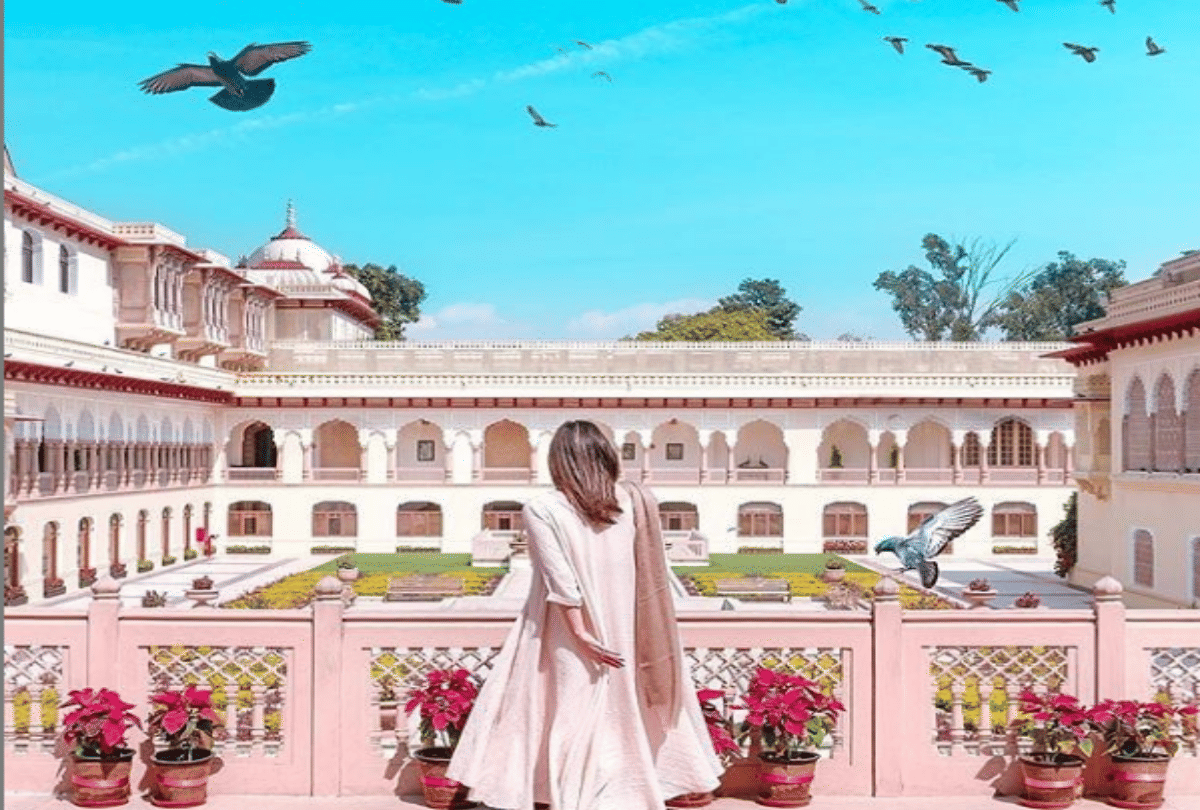 the son's palace of maharaja dalip singh ready to sell in britain
