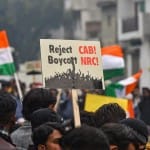 नागरिकता कानून का विरोध करते लोग