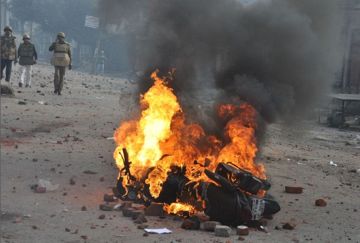 violence in Firozabad over caa protests update