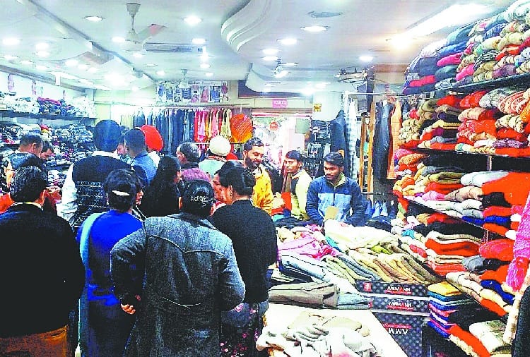 Special Offer on Exclusive Range of Winter Wears in Deepak Textiles Chandigarh