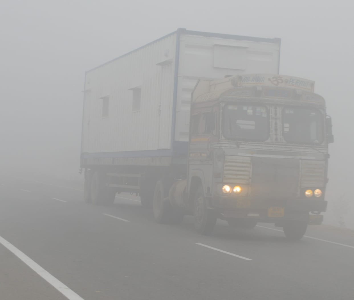 Hathras: shadowy fog, melting people shiver