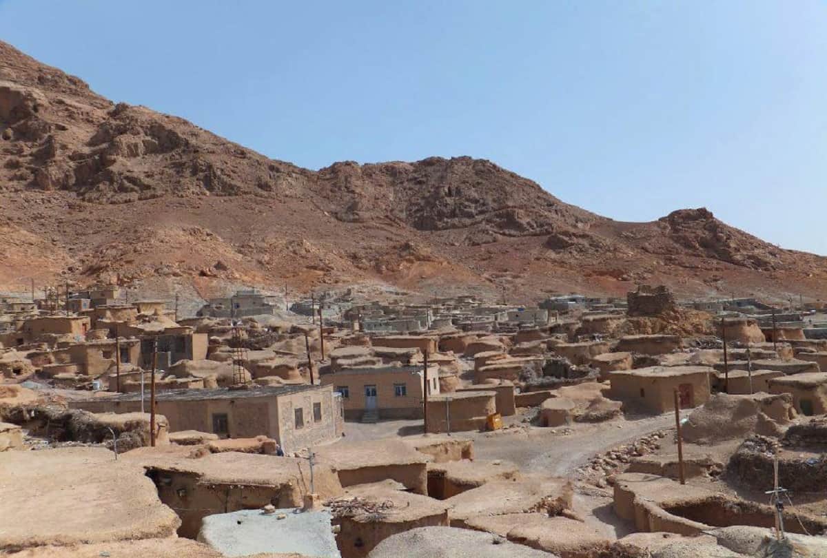 Makhunik A mysterious village of little people