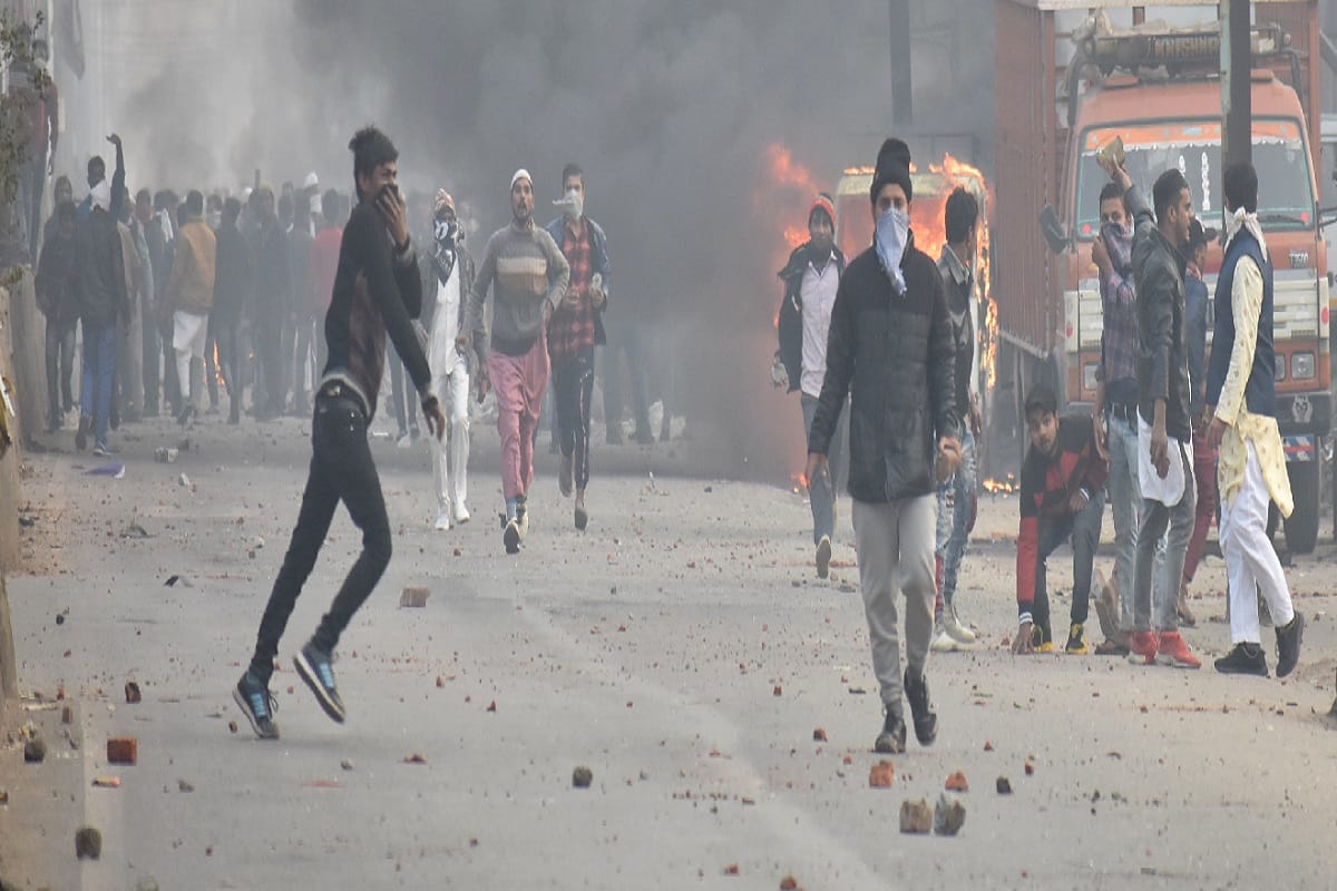 CAA Protest, Jammu Kashmir violence same in Meerut