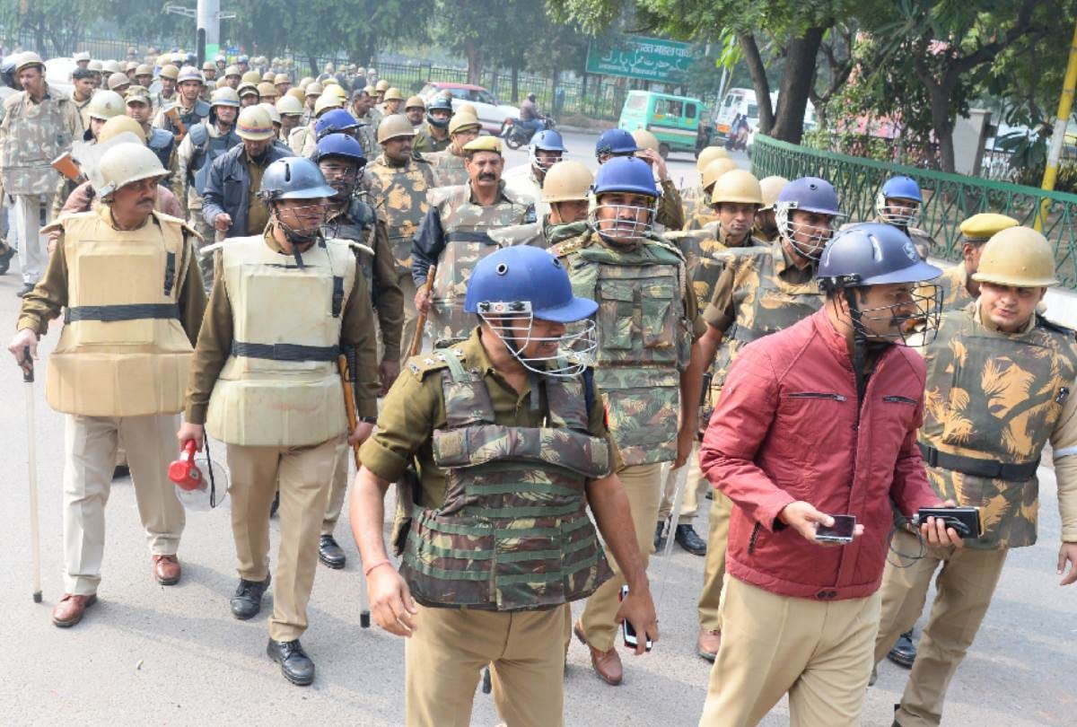 Protest against caa on Friday in Maulviganj lucknow.
