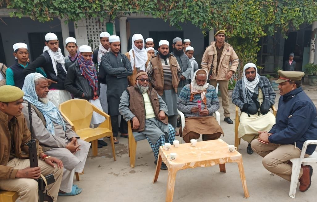 Presented flowers in madrasas for peace and harmony