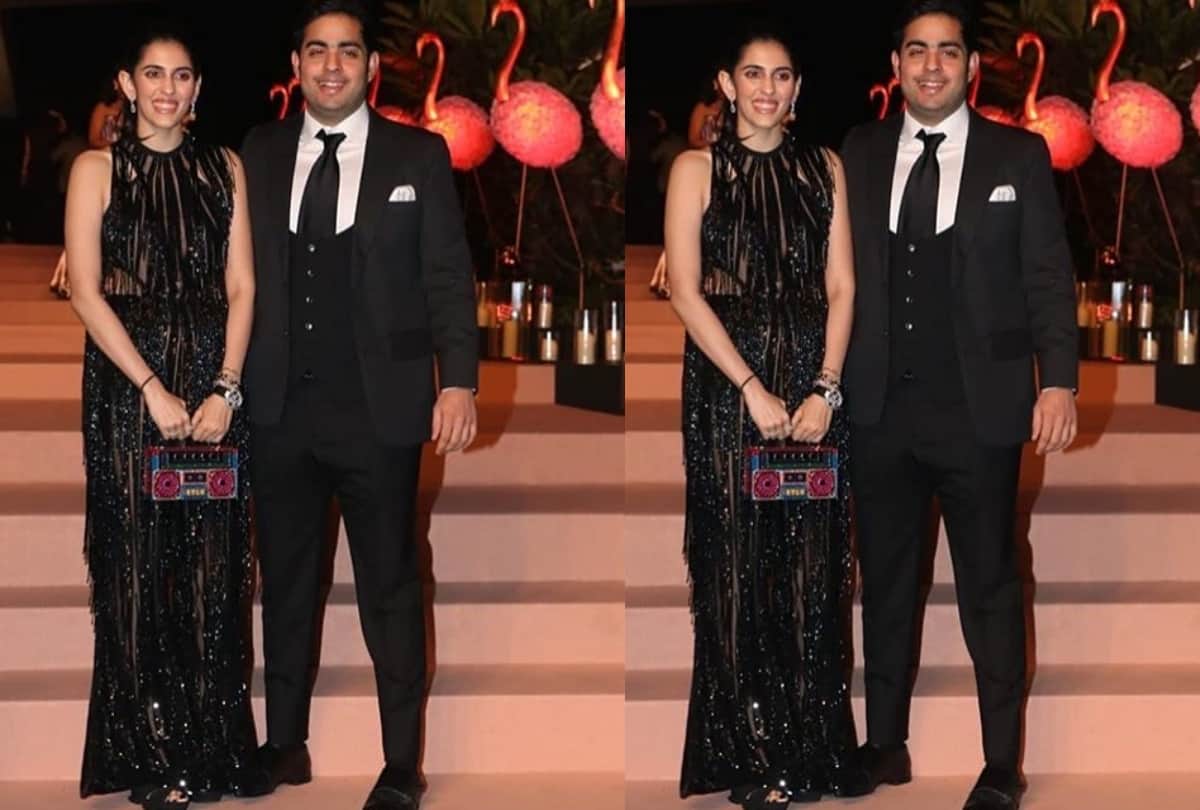 kiara, bhumi, shweta bachchan, sonam and many celebrities in art auction hosted by isha ambani
