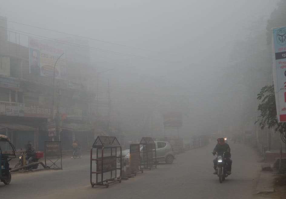 People are suffering due to cold and melting, two died